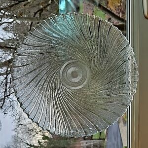Arcoroc Seabreeze Clear Glass Pressed Glass Swirl Serving Platter 1980s  12 3/4"